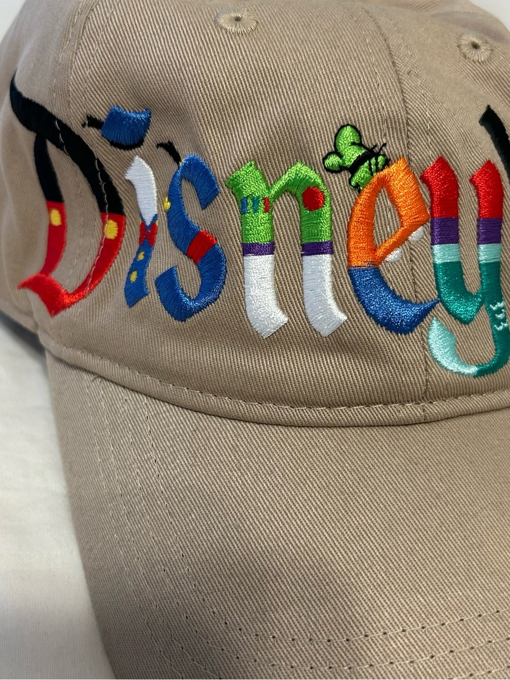 Disneyland Hat Adjustable Embroidery Characters Logo 2025 Mickey, Goofy - Picture 2 of 7